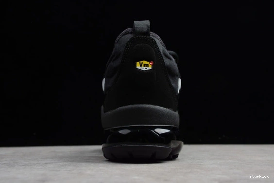 Triple  Nike Plus Black 924453-004 Air VaporMax 1204